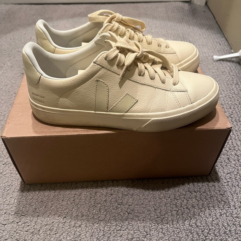 Veja Mansur Gavriel Campo Off-White/Cream Leather Sneakers, Size 38